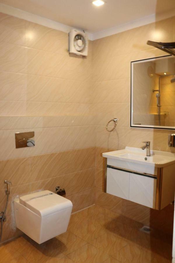Hotel Blue Lagoon Haridwar Exterior photo